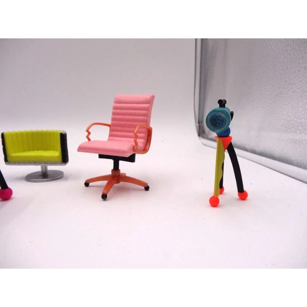 LOL Surprise OMG Doll House Furniture Game Room Bar Arcade Game Chair‎ and More